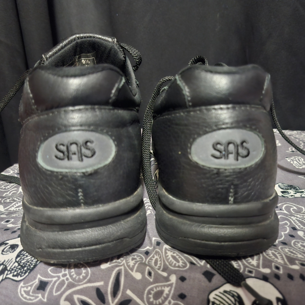 SAS Black Leather Sneakers